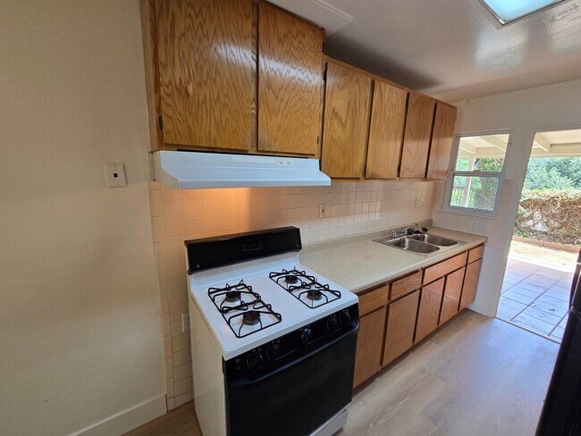 Building Photo - Coconino Ct. 3716-18