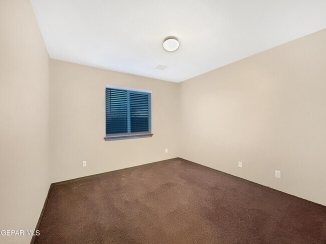 Building Photo - 13125 Lost Willow