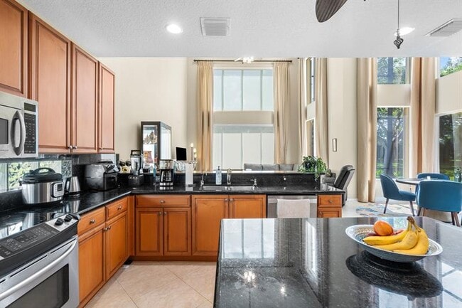 Building Photo - 7938 Sunburst Terrace