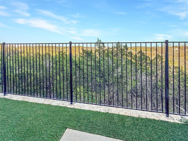 Building Photo - 5611 Mobeetie Lp