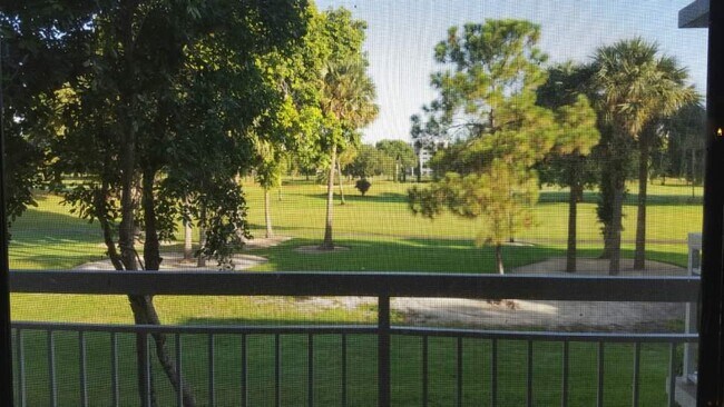 Building Photo - 6169 Balboa Cir