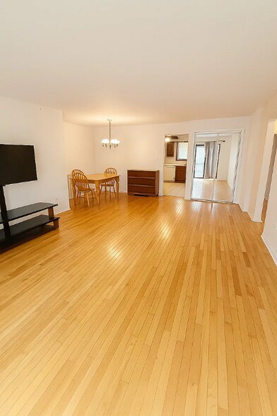 Building Photo - 2139 N Harlem Ave