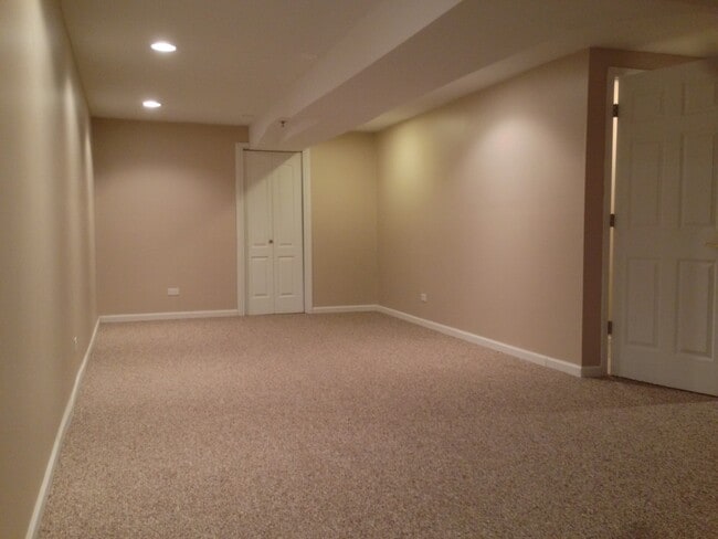 Building Photo - 8217 Lincoln Ave