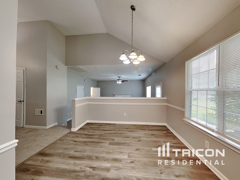 Building Photo - 5457 Gadwall Cir