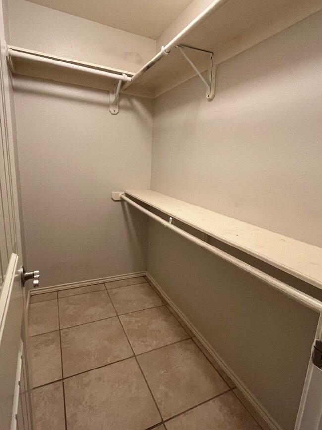 Building Photo - 20792 Alta Vista Ct