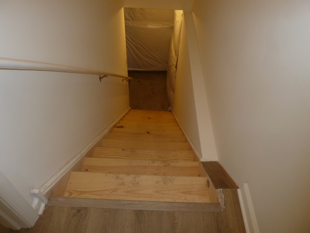 Building Photo - 860 Champions Dr