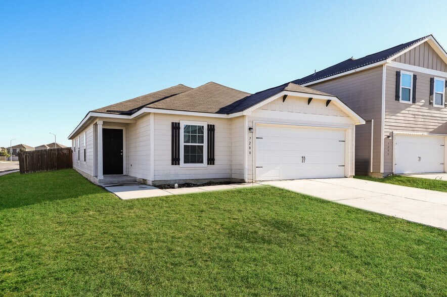 Building Photo - 7200 Jebson Pass