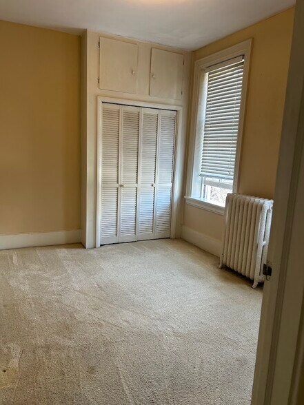 Building Photo - 33 W Fayette St