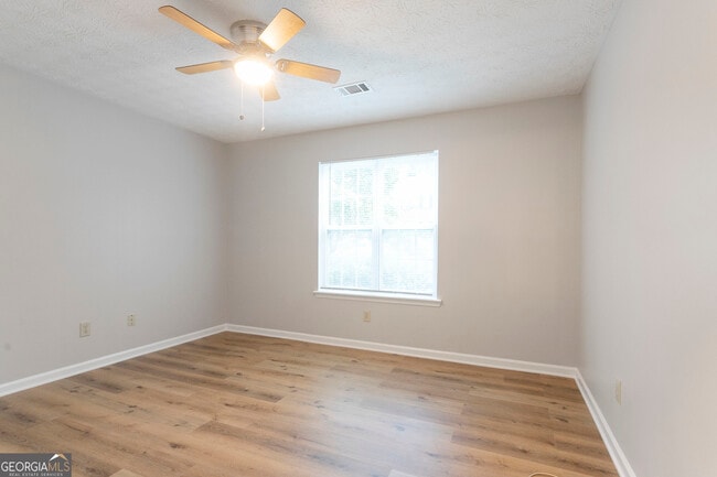 Building Photo - 1041 Plantation Way