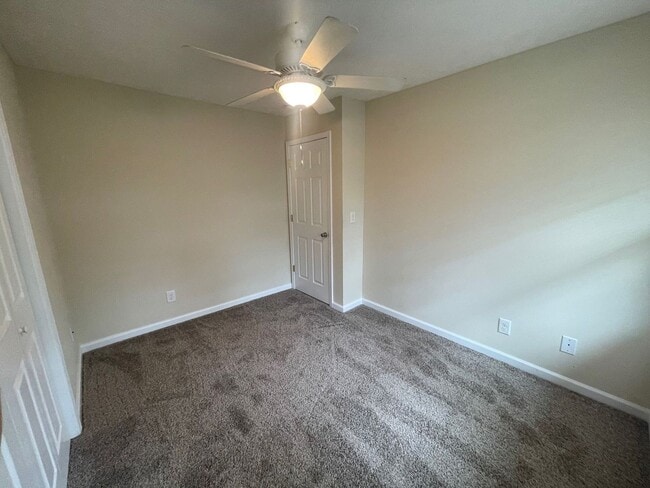 Building Photo - 5039 Coker St