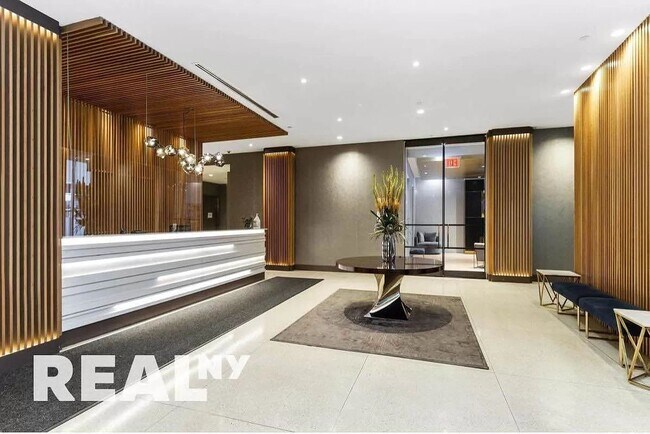 Building Photo - Park Place