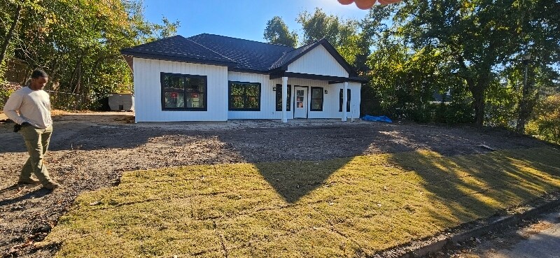 Building Photo - 3112 St Louis St