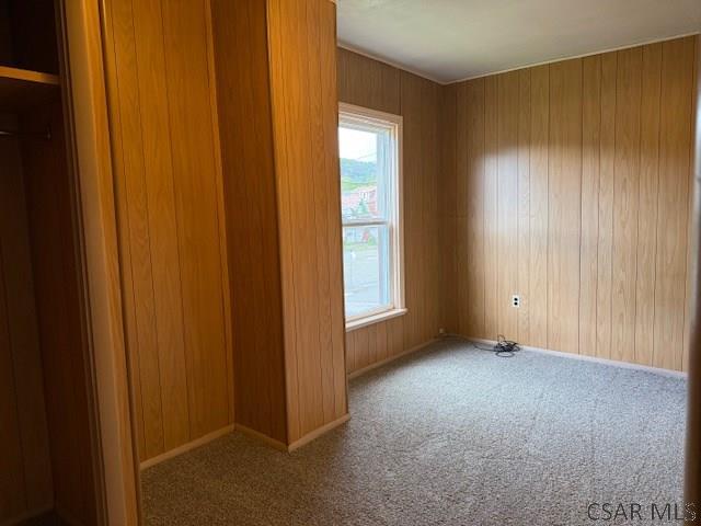 Building Photo - R130 Strayer St