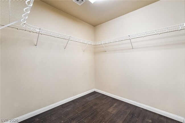 Building Photo - 5282 Ledgewood Creek Ave