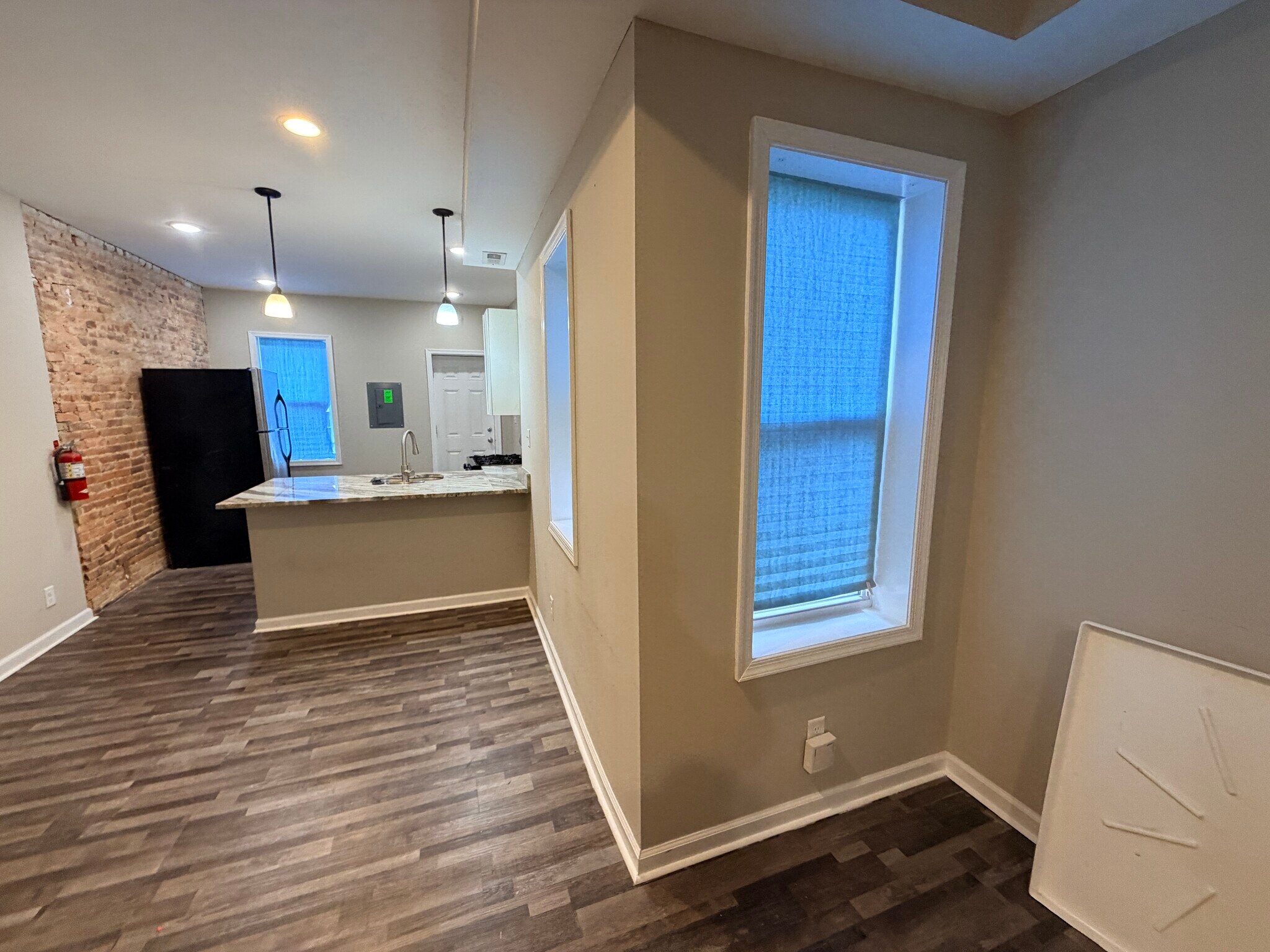 Building Photo - 4654 York Rd