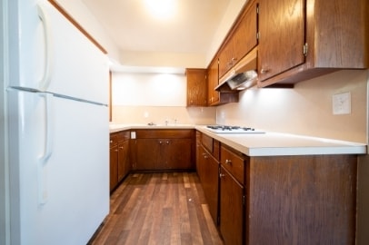 Building Photo - 842 25th Ave SE