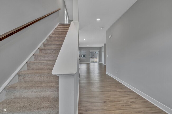 Building Photo - 76 Fernleaf Dr