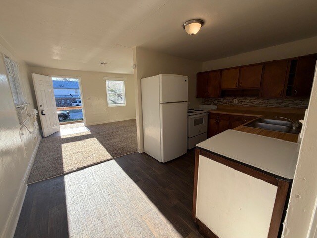 Building Photo - 810 Richland St