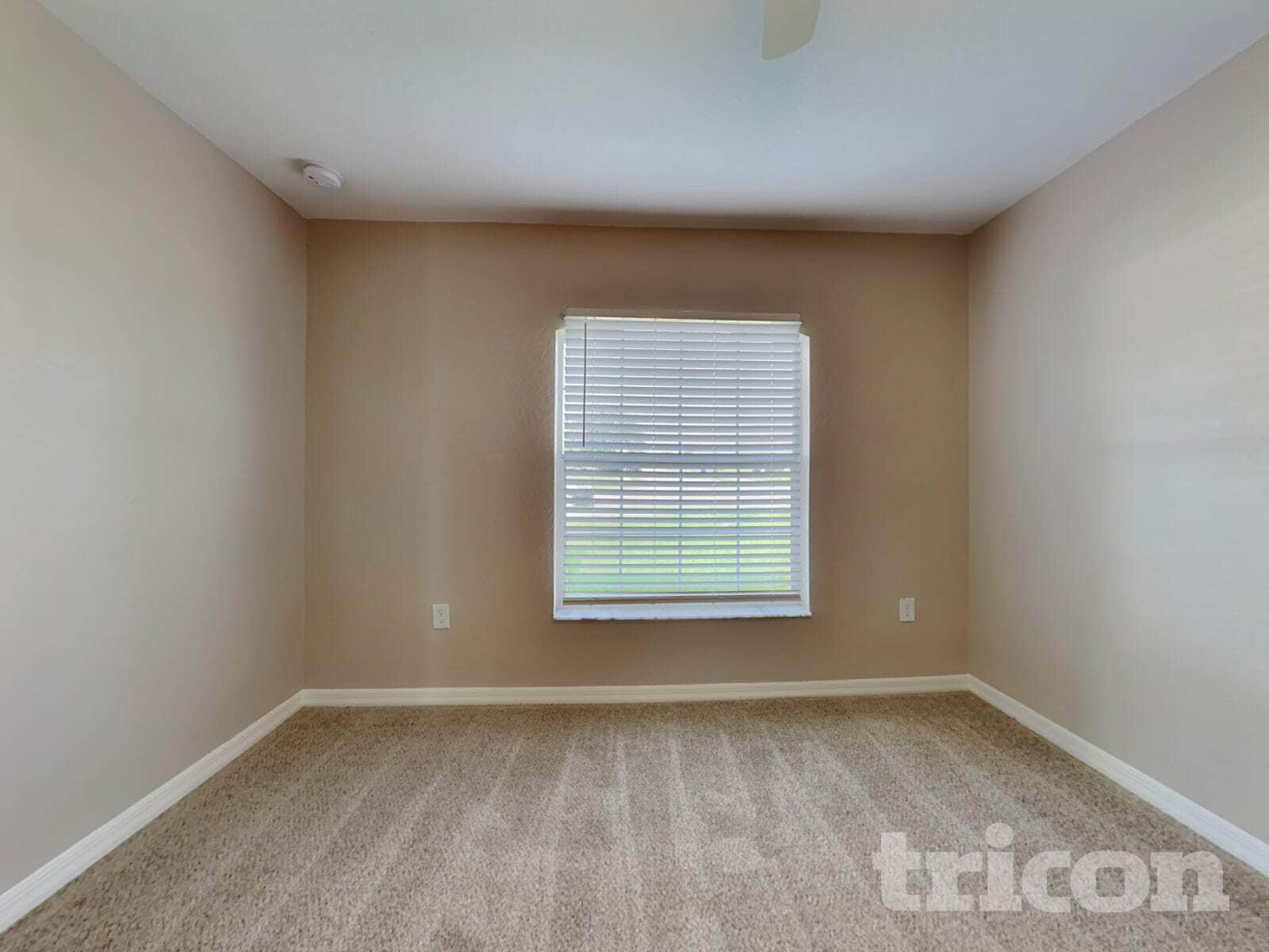 Building Photo - 1016 15th St NE