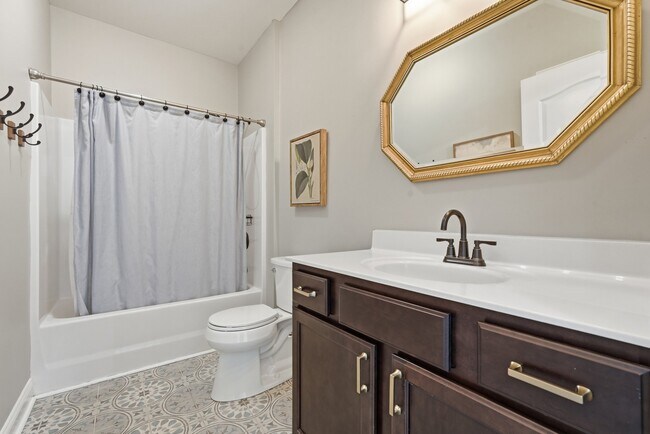 Building Photo - 3023 Honey Clover Ct