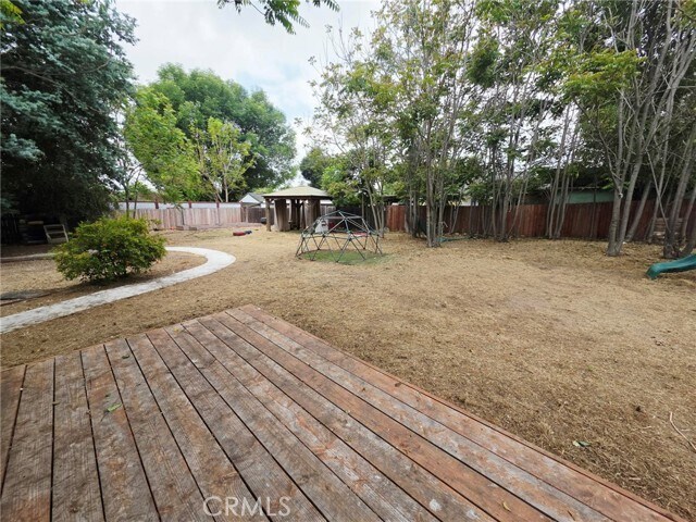 Building Photo - 2121 Garfield Ave