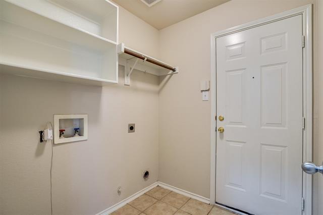 Building Photo - 5137 Bayridge Ct