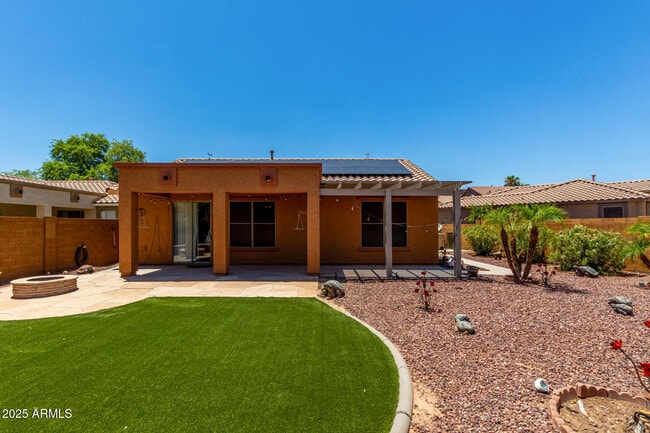 Building Photo - 4211 N 153rd Dr
