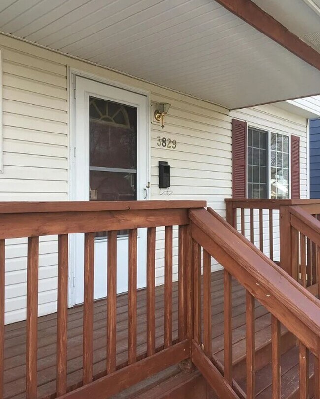 Building Photo - Charming 3-Bedroom Home in the Heart of Be...