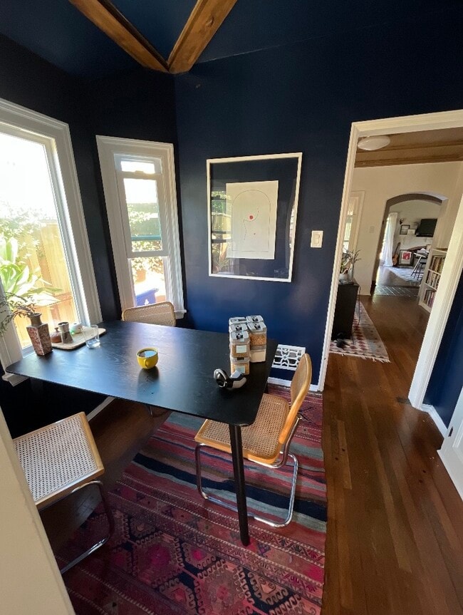 Building Photo - 4222 S Bronson Ave