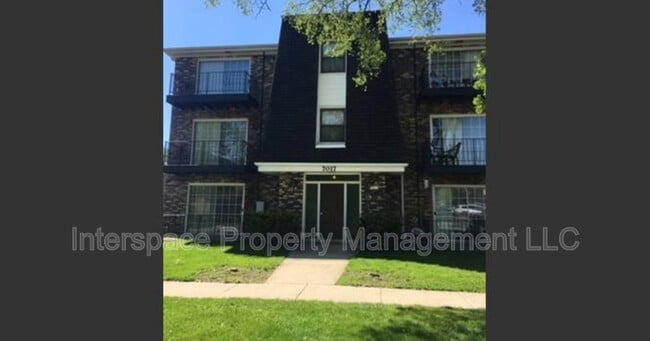 Building Photo - 7017 99th St