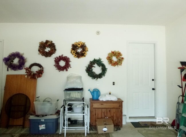 Building Photo - 116 Pinnacle Ct
