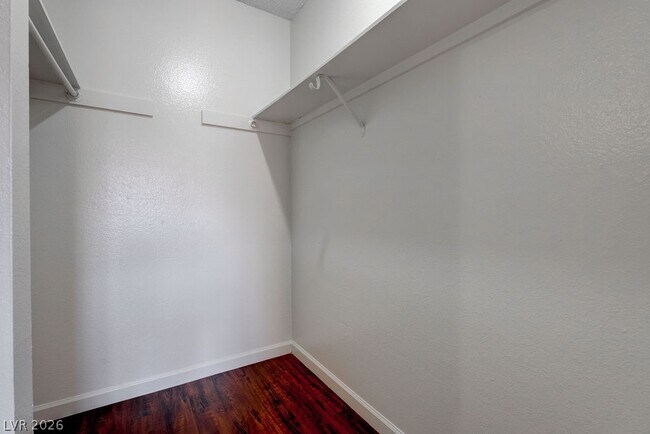 Building Photo - 5198 Greene Ln