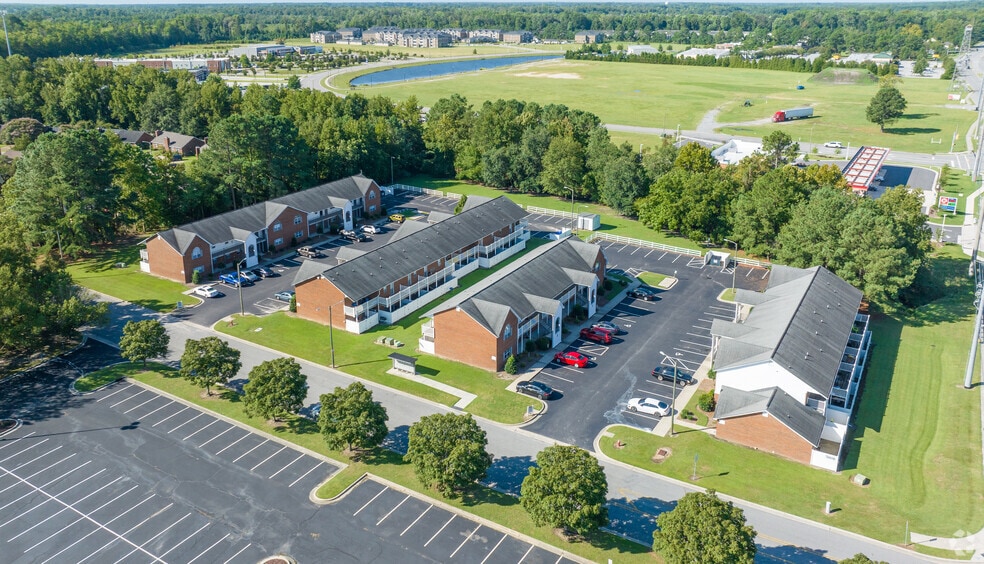 Aerial Photo - Whitebridge Apartments