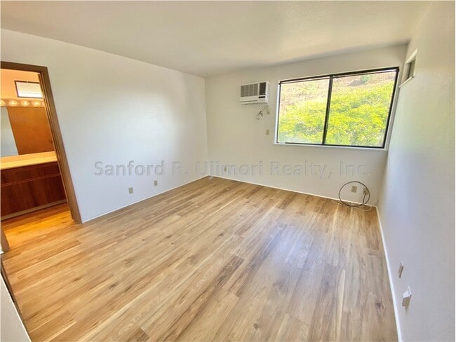 Building Photo - Ke Kumulani (3 bed/2 bath/2 prkg) Newtown,...