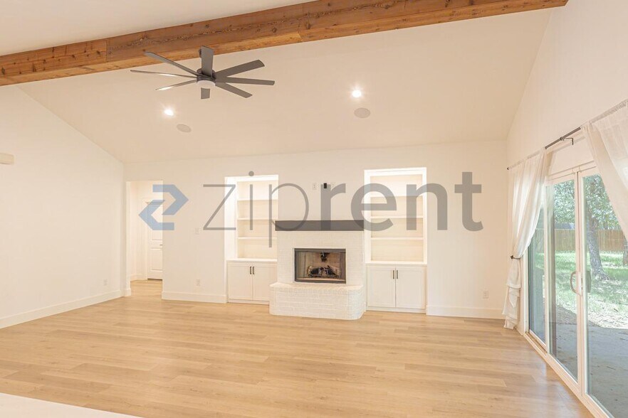 Building Photo - 9705 Lancelot Cir