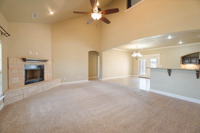 Building Photo - 4915 Lehigh St