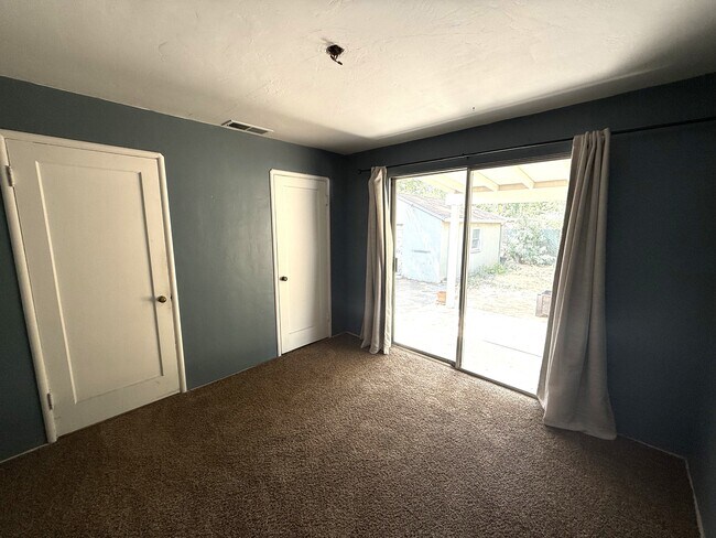Building Photo - 1603 Sherman Ave