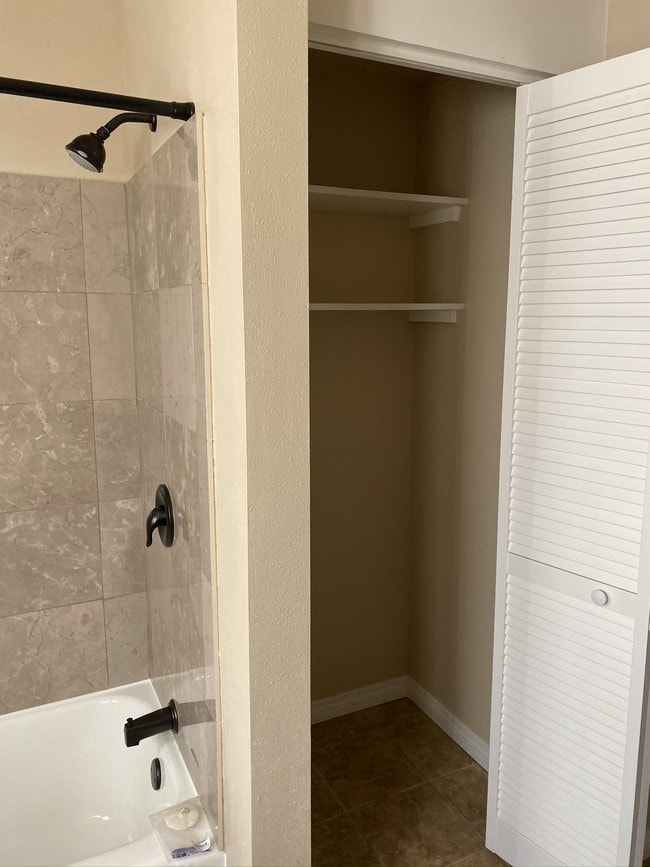 Bathroom - 1510 W 79th St