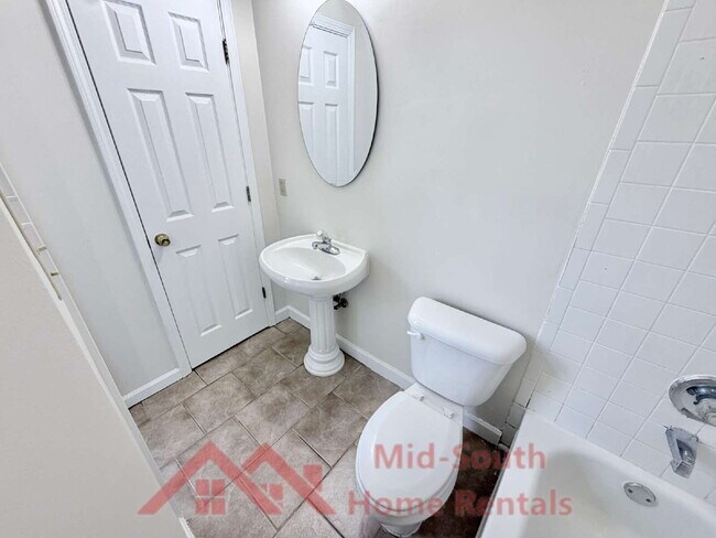 Building Photo - 8971 Meaghan Dr
