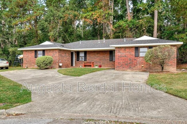 Primary Photo - 318A Old Plantation Road