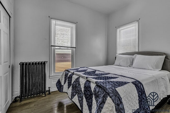Building Photo - Furnished 2-Bedroom Second-Floor Apartment Near Elmwood Village