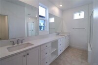 Building Photo - 418 Lobata