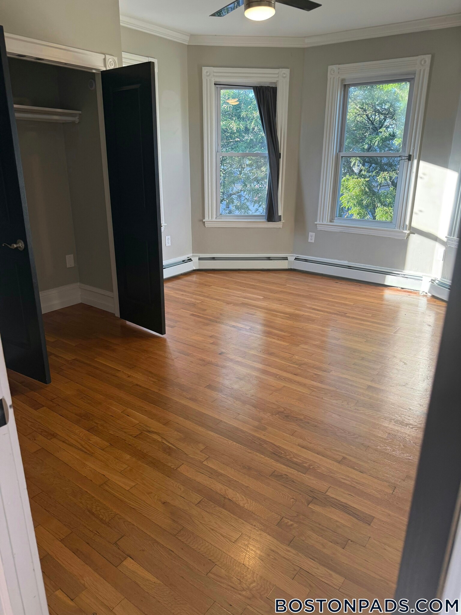 Building Photo - 12 Dorset St