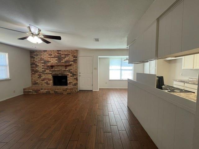 Building Photo - 7536 Meadowlark Ln N