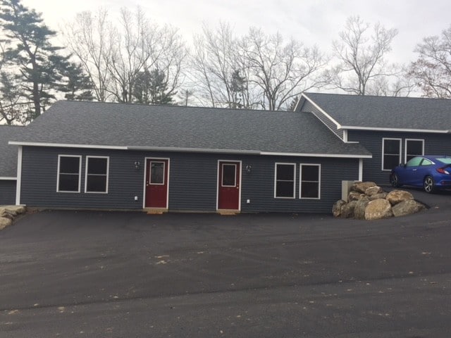 Building Photo - 10 Acorn Way