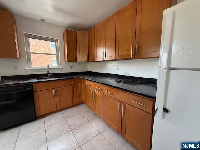 Building Photo - 405 8th St