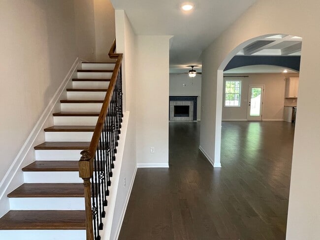 Building Photo - 222 Palisade Rdg