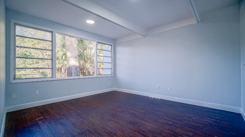 Building Photo - 3341 SW 26th St