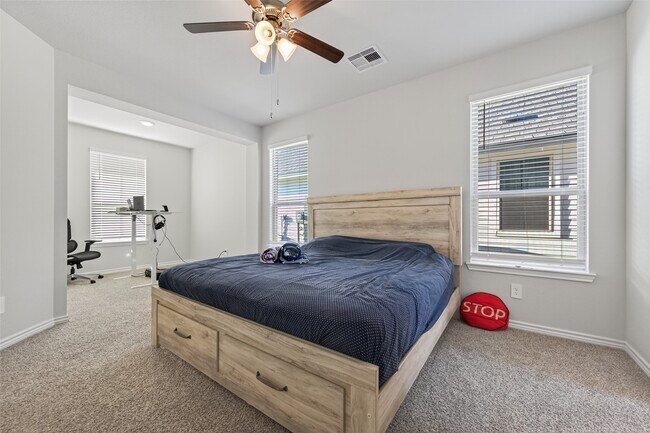 Building Photo - 6207 Trado Dr