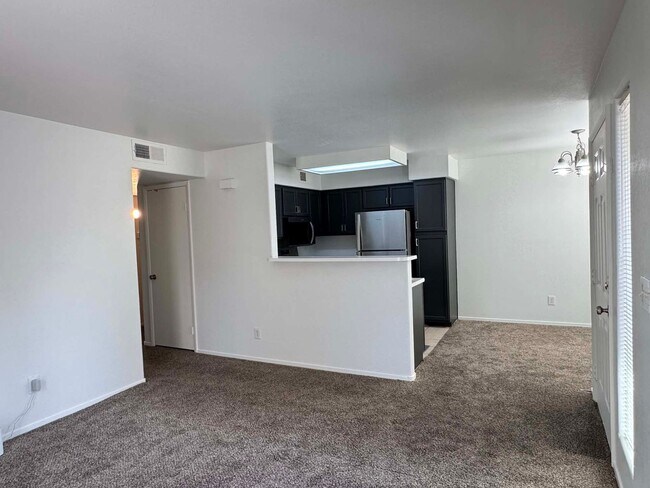 Building Photo - 3115 Casey Dr